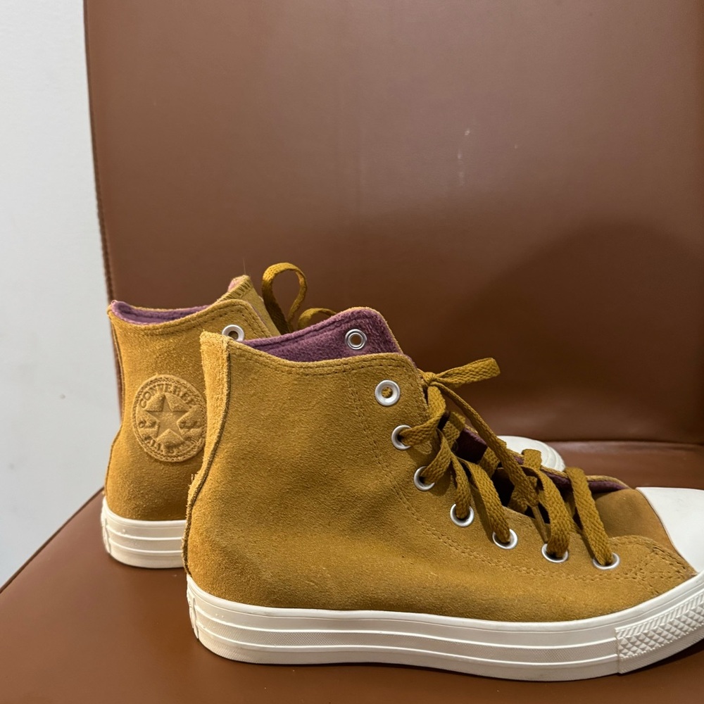 Converse chuck taylor waterproof leather